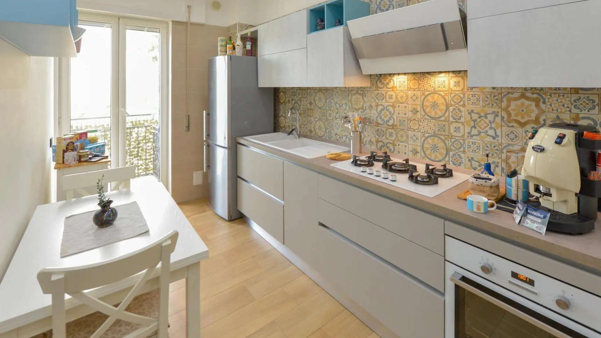 Micione22 Stazione Centrale Nápoly Apartman